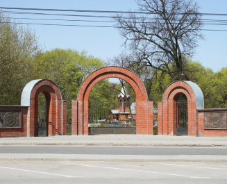 Лазаревское кладбище